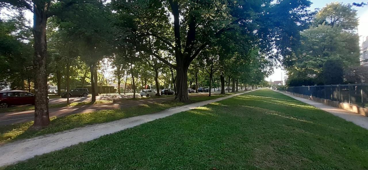 Allees Historiques Du Parc De La Colombiere, Appt Haut De Gamme Dijon Zewnętrze zdjęcie