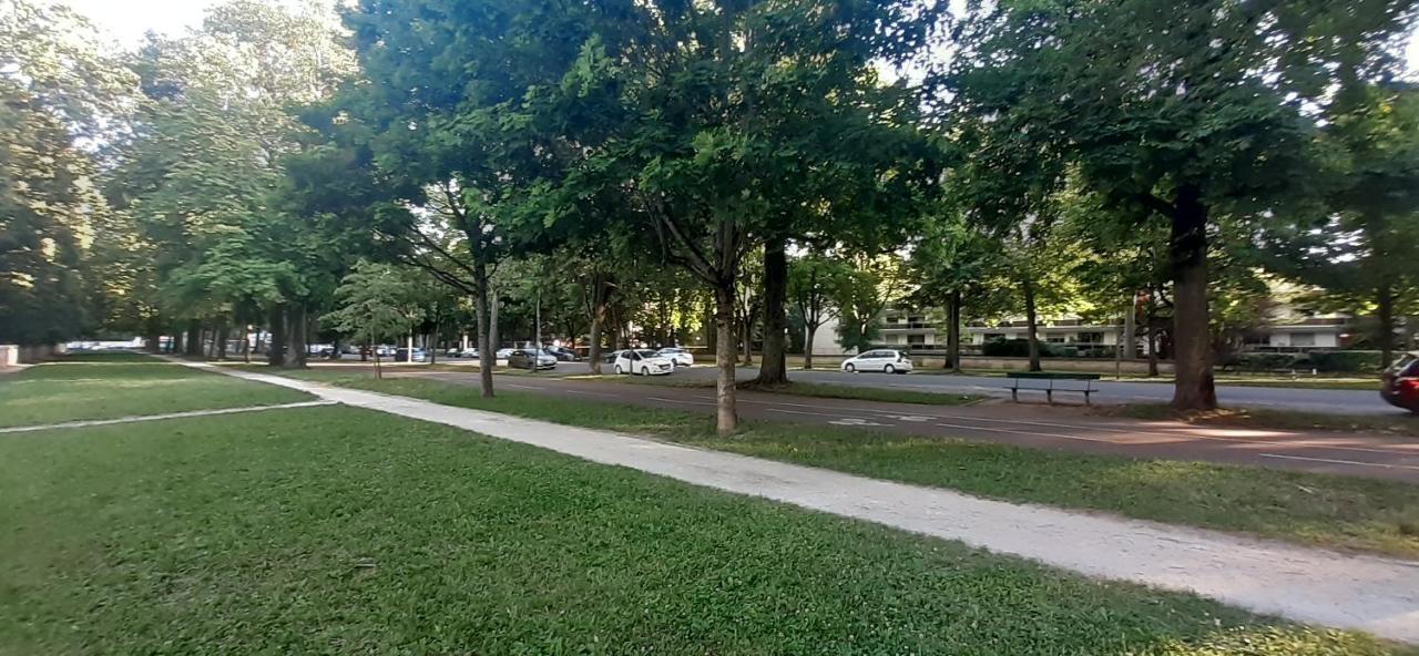 Allees Historiques Du Parc De La Colombiere, Appt Haut De Gamme Dijon Zewnętrze zdjęcie